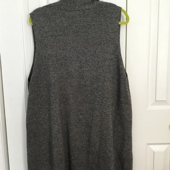 Talbots long sweater vest 34” long. 2X. Shawl collar. Gray tweed. Excellent cond - Picture 2 of 4